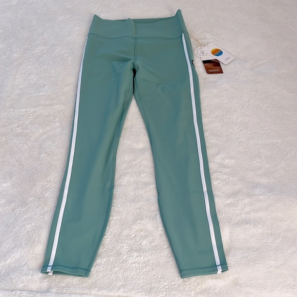 Vuori Track Leggings Women's BreatheInterlock, NWT Size small. - Picture 6 of 8